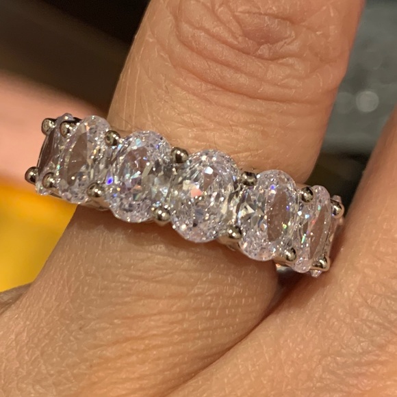 Sterling silver Oval Eternity Wedding Band 5 6 7 8 - Picture 8 of 14